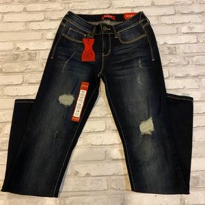 NWT Guess Sienna Curvy Fit Jeans